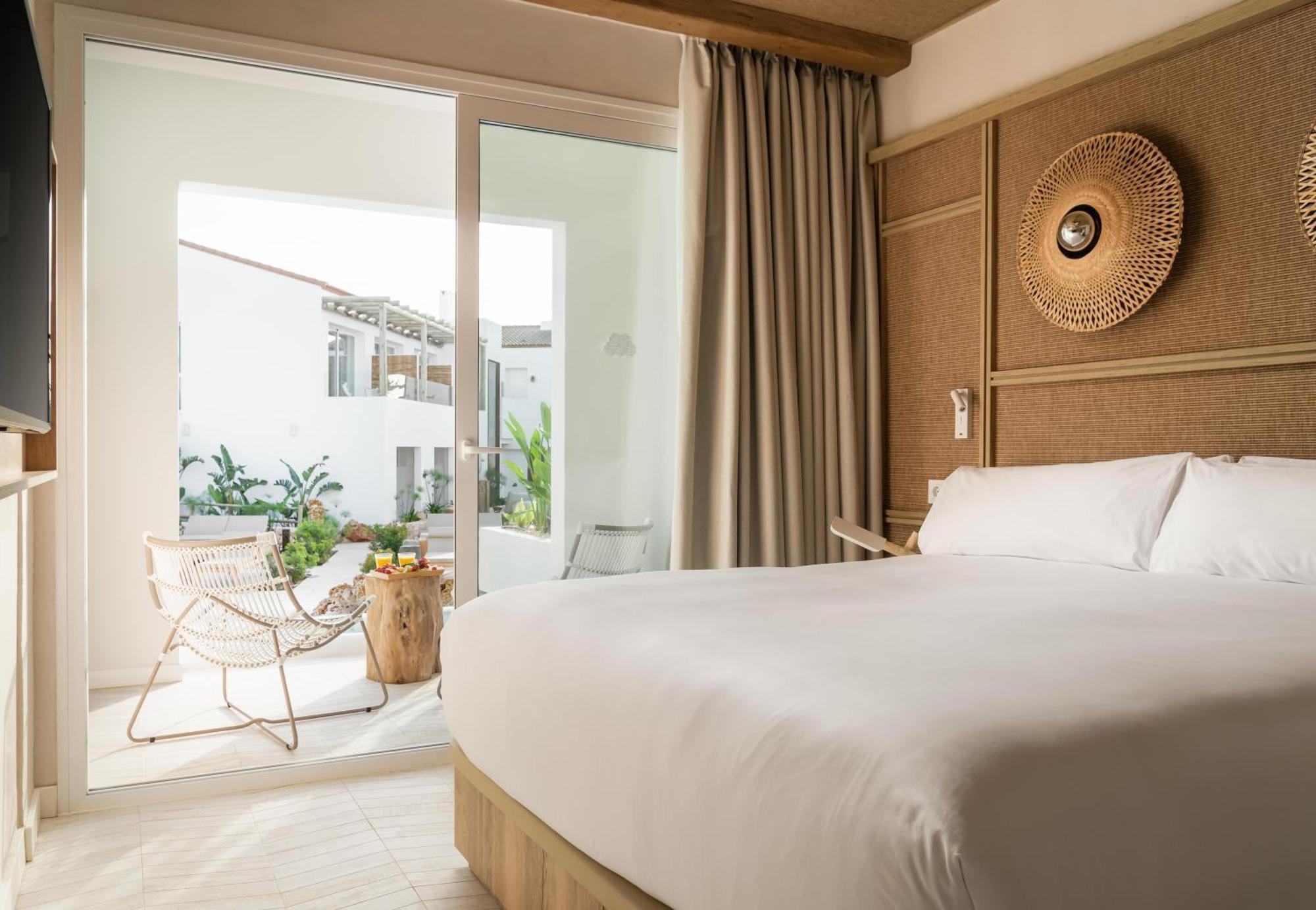 Lago Resort Menorca - Suites Del Lago Adults Only Калан-Бош Экстерьер фото
